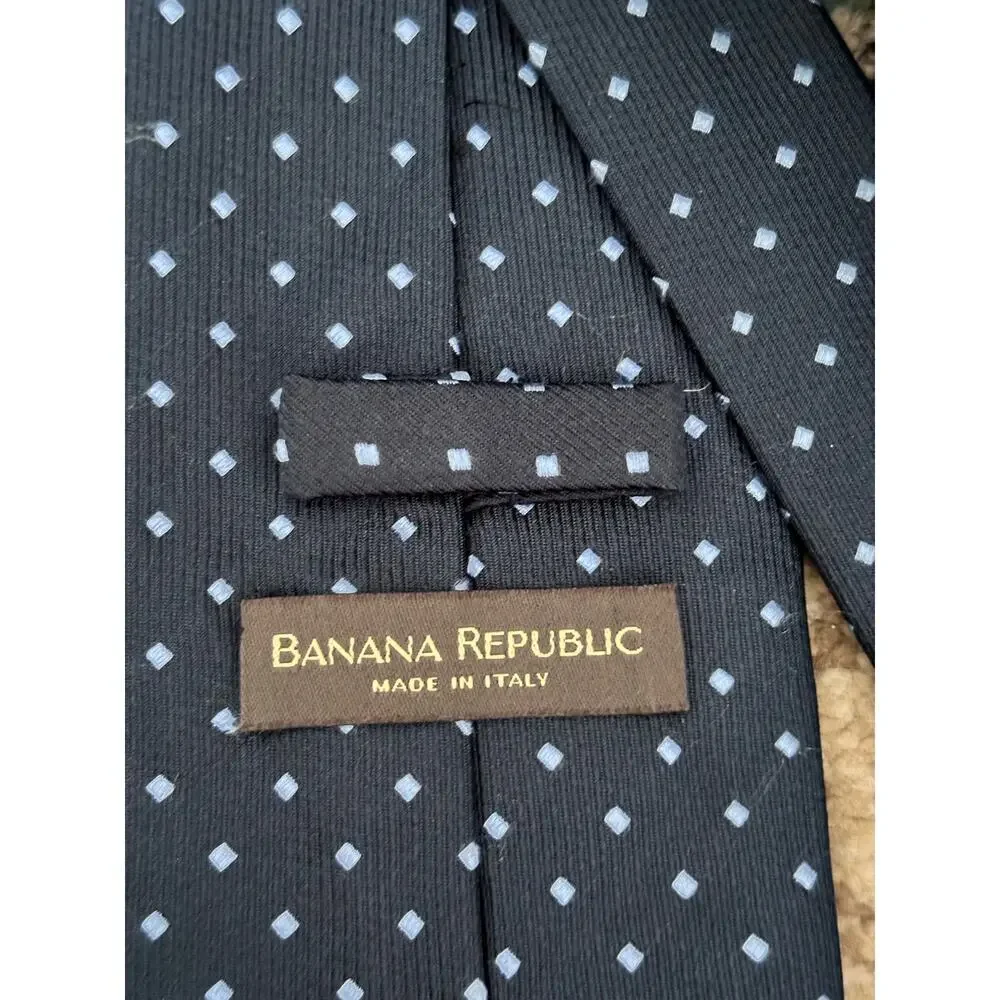 Banana Republic Men's Blue 100% Silk Diamond Print Neck Tie